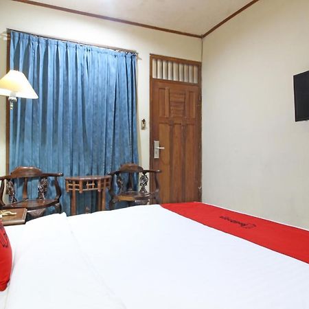 Reddoorz Near Malioboro Tugu Station Jogja Hotel Yogyakarta Ngoại thất bức ảnh