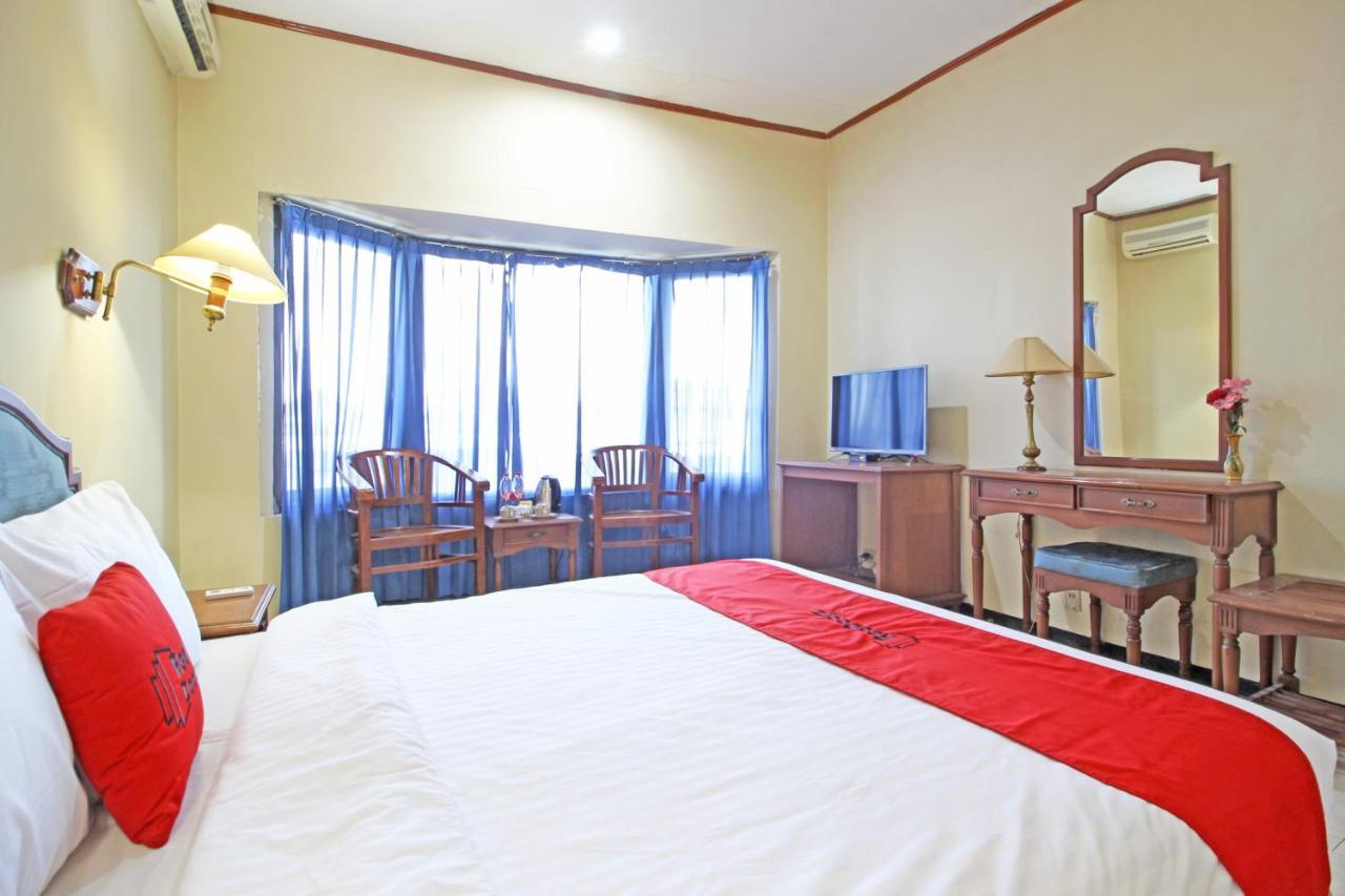 Reddoorz Near Malioboro Tugu Station Jogja Hotel Yogyakarta Ngoại thất bức ảnh