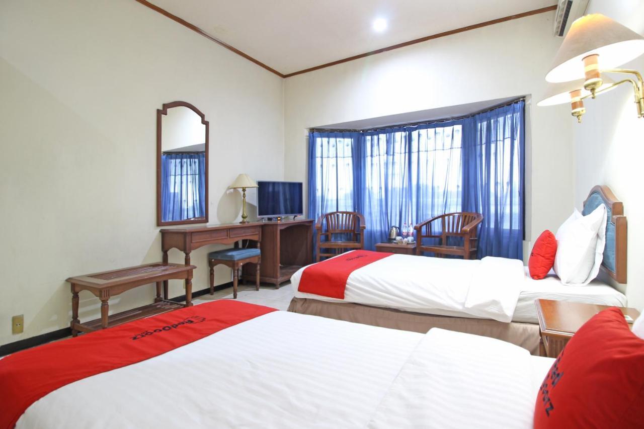 Reddoorz Near Malioboro Tugu Station Jogja Hotel Yogyakarta Ngoại thất bức ảnh